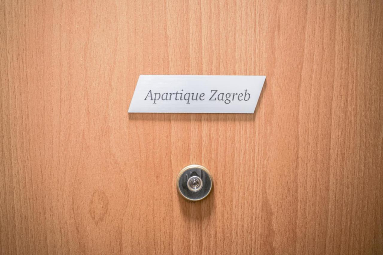 Apartique Zagreb Self Check In! Екстер'єр фото