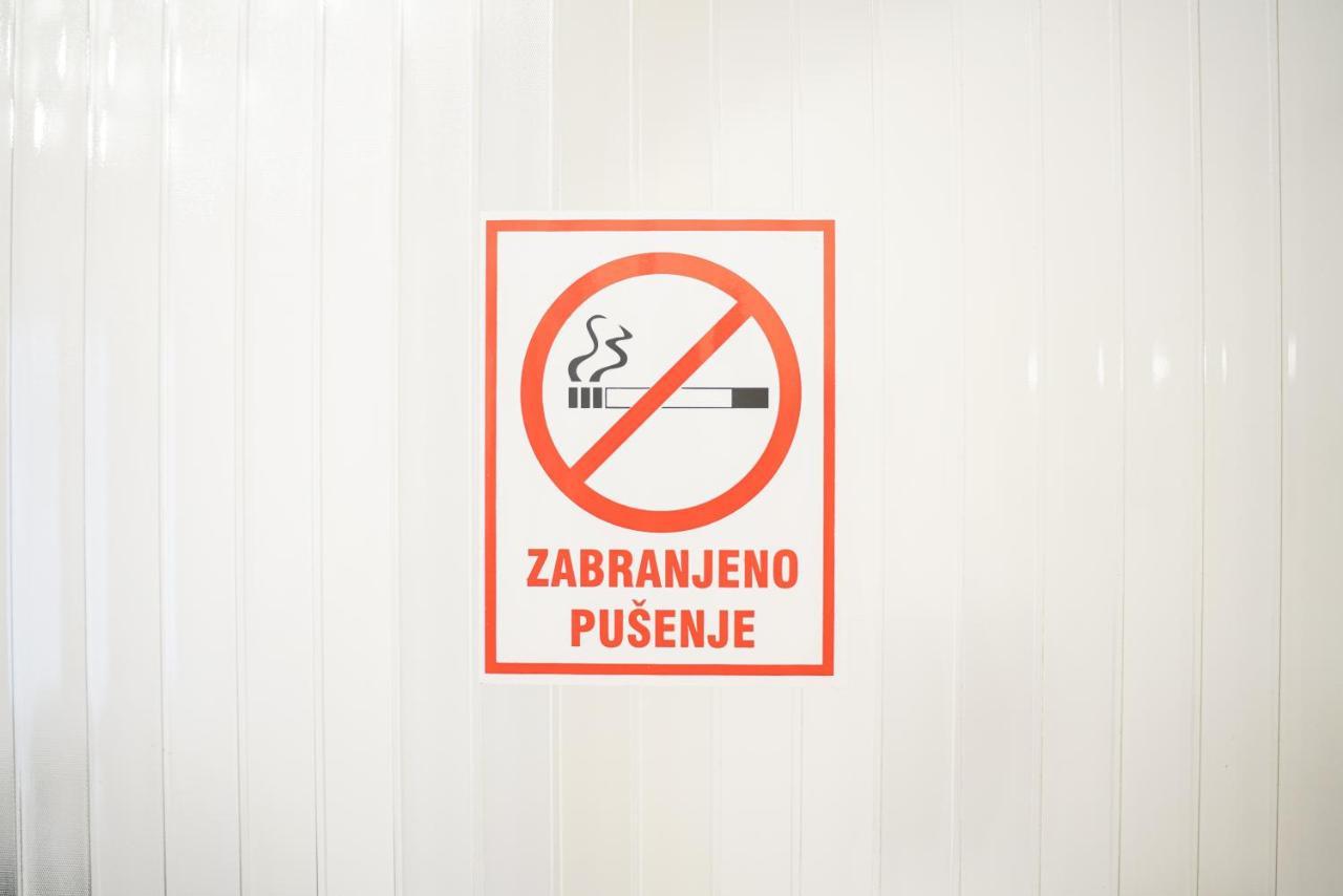 Apartique Zagreb Self Check In! Екстер'єр фото